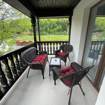 Castle Residence Apt. Eminescu بوستين المظهر الخارجي الصورة